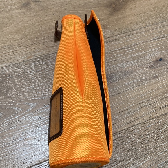 Vueve Clicquot Ponsardin Brut champagne Ice Jacket - Picture 6 of 7